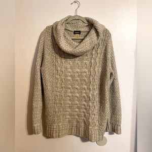 Cabela’s Oversized Cable Knit Sweater